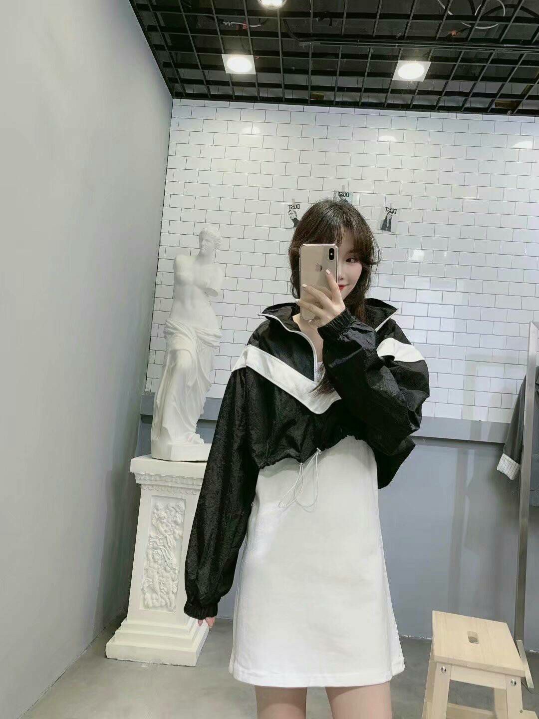 潮流服装进货 一手服饰货源 各种爆款 免费招代理