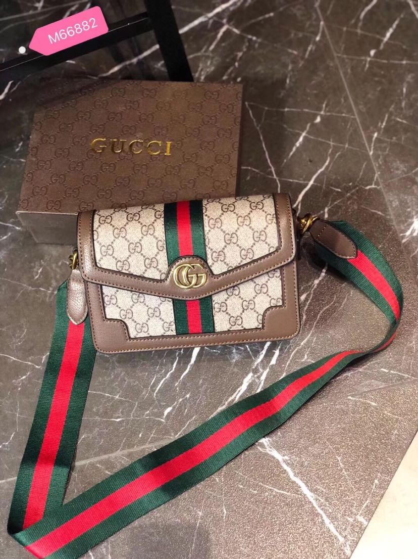 精品皮具（主营男包女包）有实体店 招代理加盟