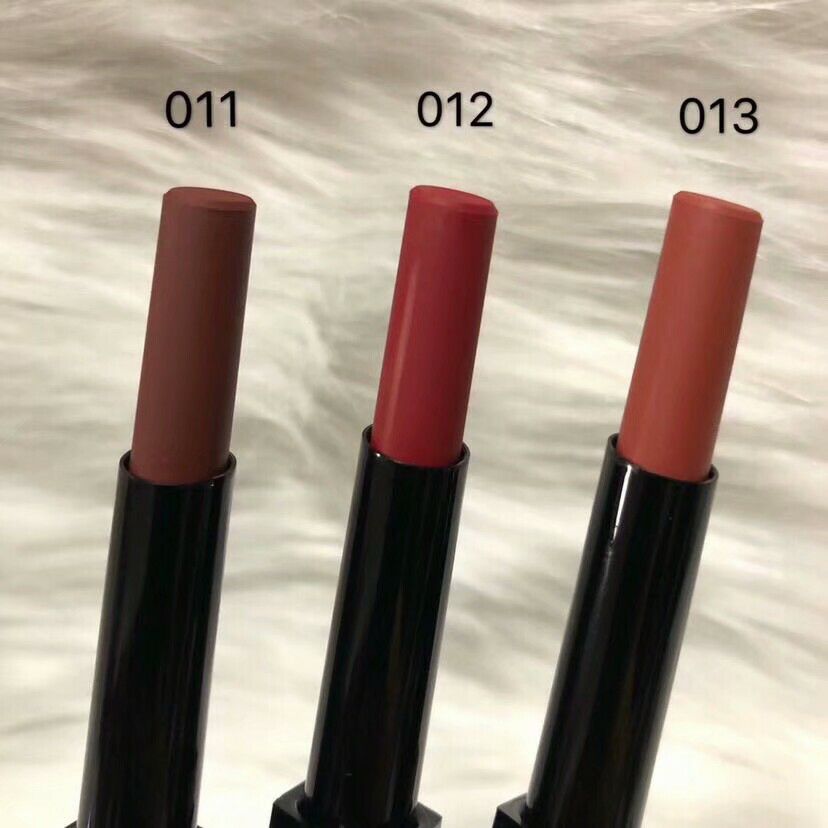 衣服裤子鞋子口红化妆品 价格不错 绝对正品
