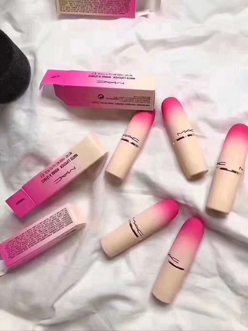 低价大牌口红 微商可用来增加客源