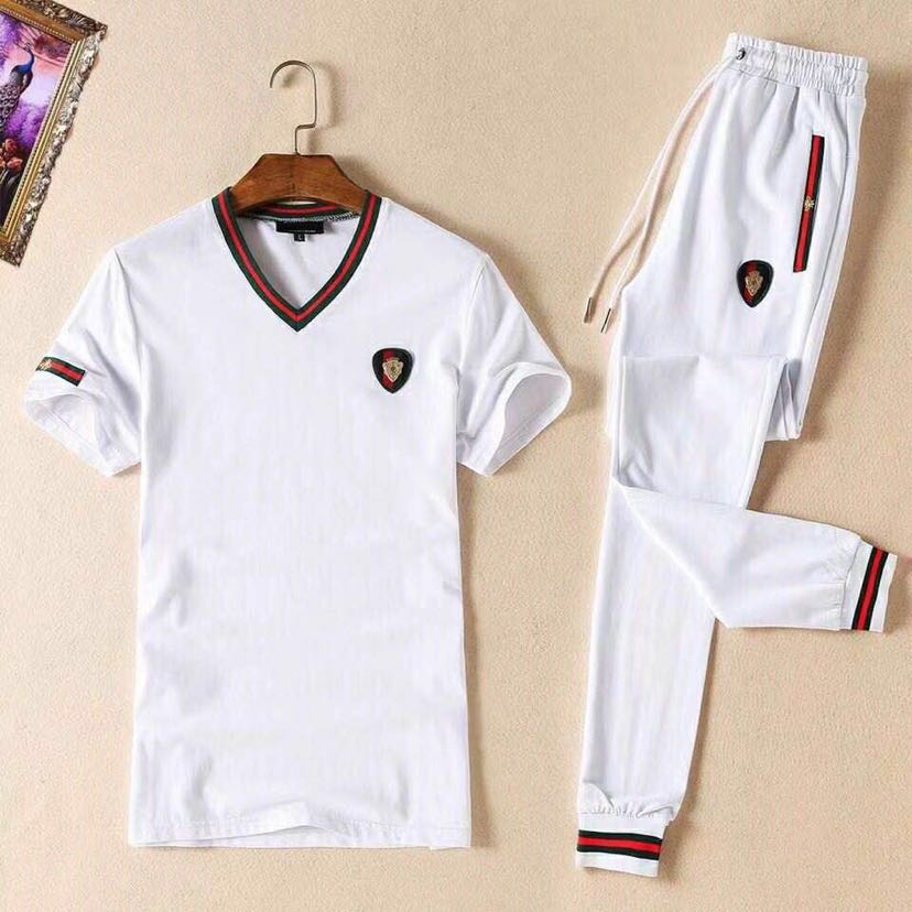 非正品 名牌服装鞋帽批发零售！招代理！