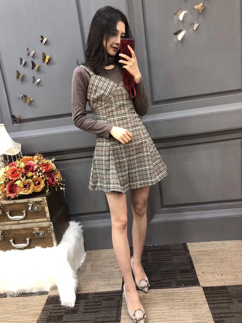 实力女装源头供应链，免费代理，一件代发，免费培训，一键转发