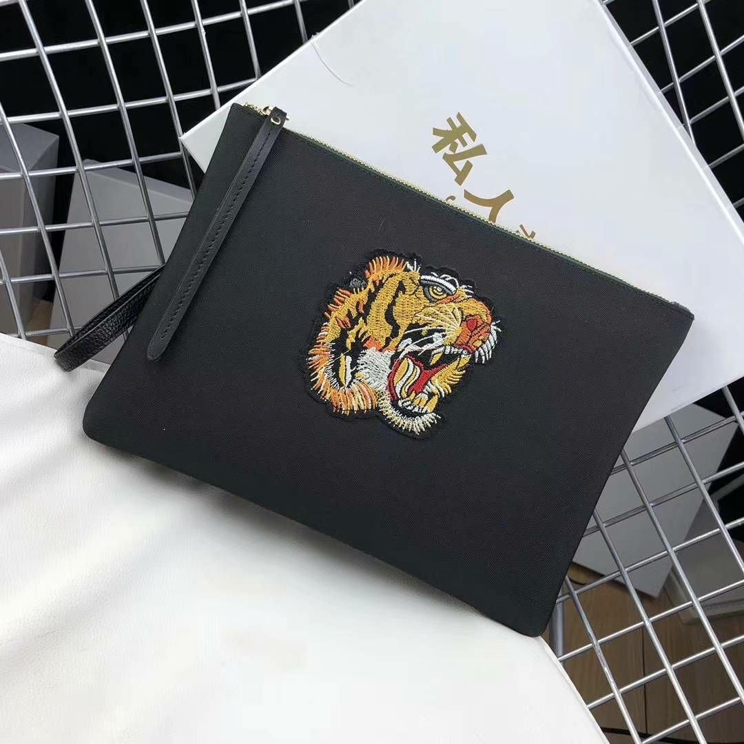 各类复刻鞋服包包皮带手表饰品厂家供货，价格优势各类义务杂货