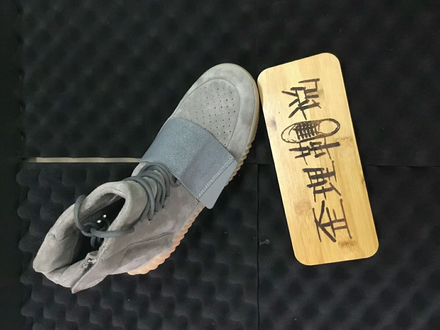 东莞男鞋一手货源，带名片实拍图，招代理