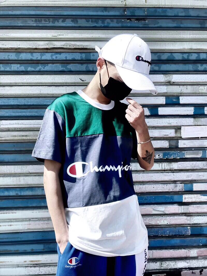 精品复刻各种衣服裤子鞋子 厂家货源，质量保证
