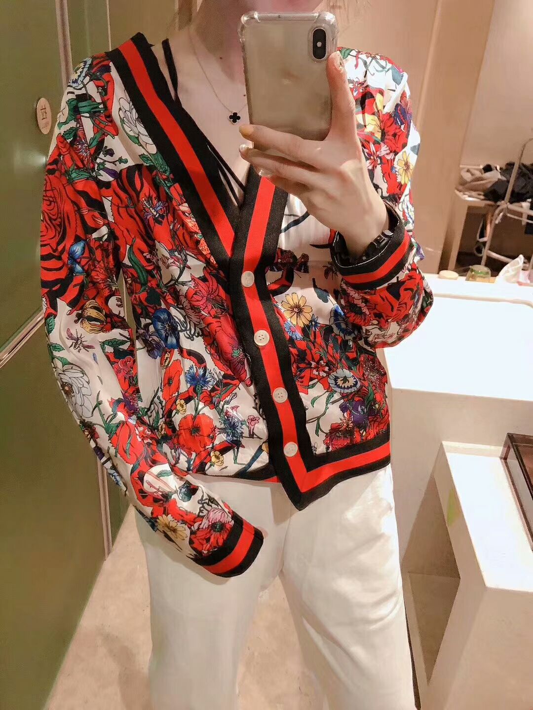 女装精品货源 适合 年轻 年老人 诚招代理 一件代发