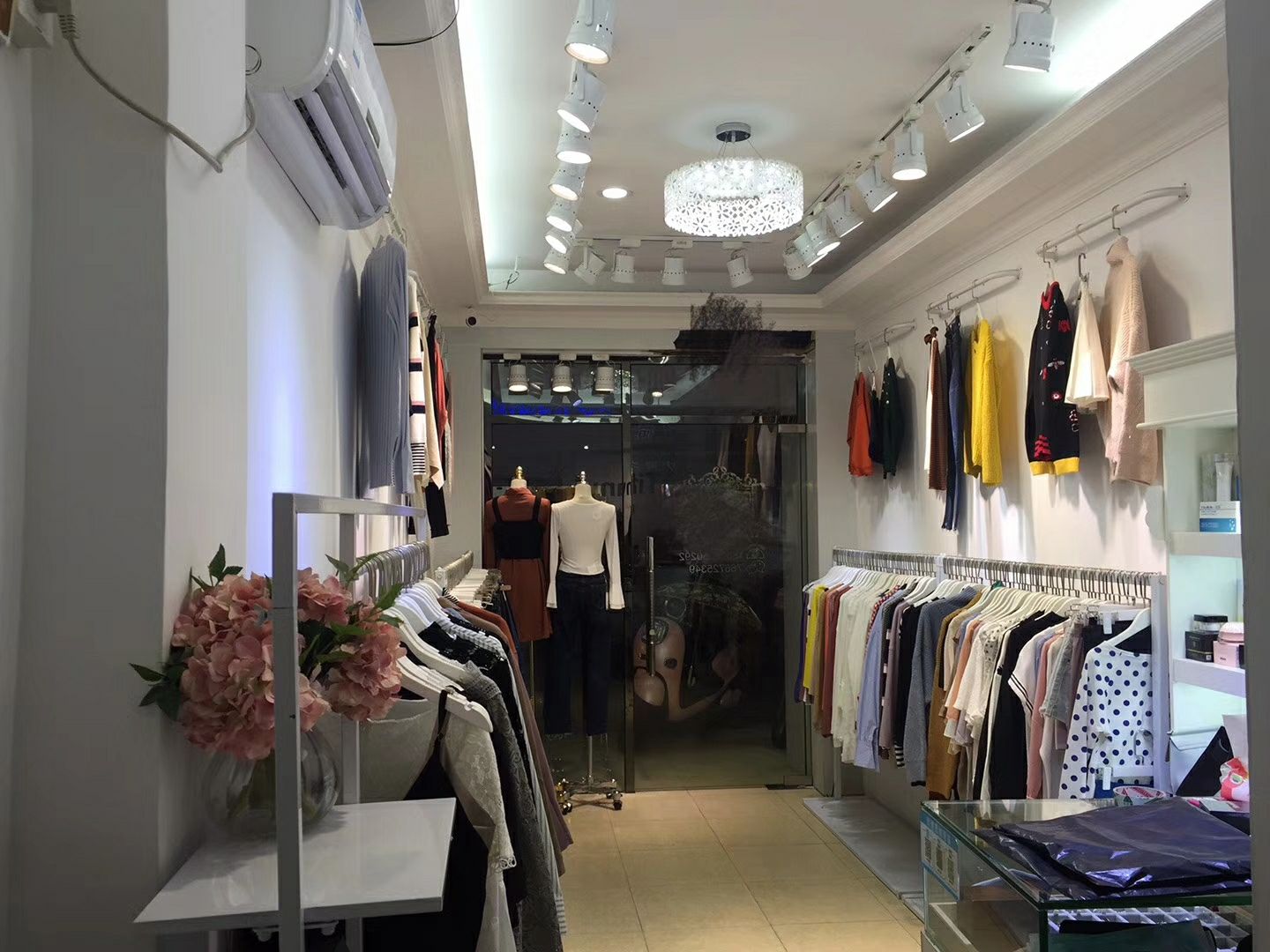 尚美时装女装货源 实体店供货 一件代发