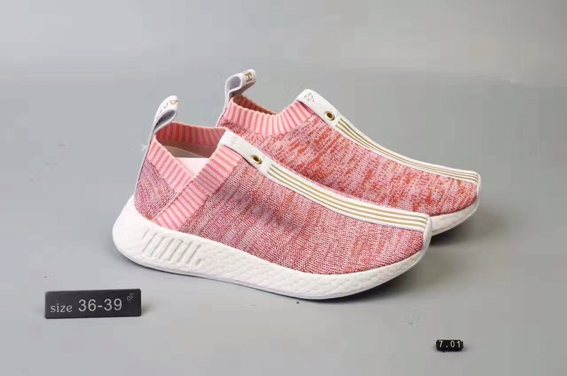 潮牌工厂店 衣服鞋子应有尽有 免费招代理