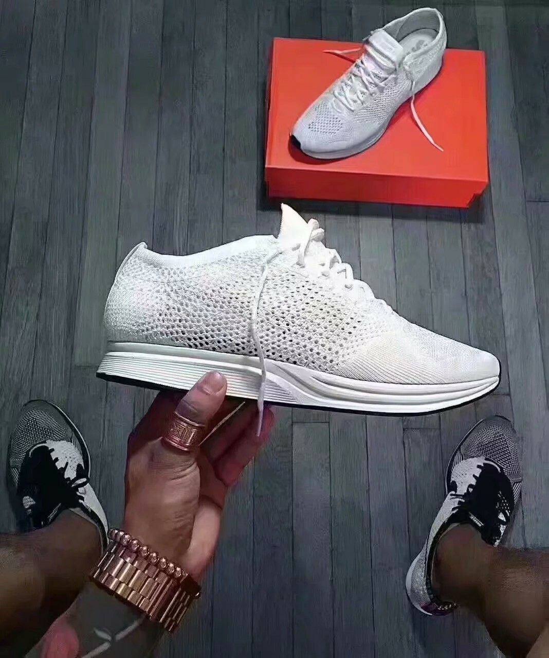 一手潮牌货源 工厂店直发 招代理