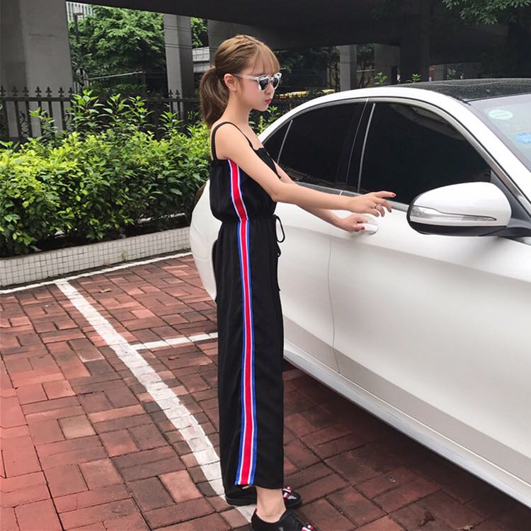 岩蛋香味衣廊招代理 主要卖女装 免费培训