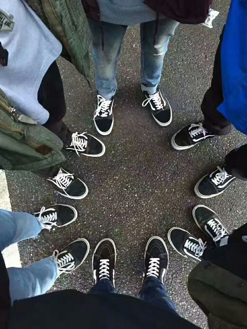 老牌耳机供货商，vans正品潮鞋