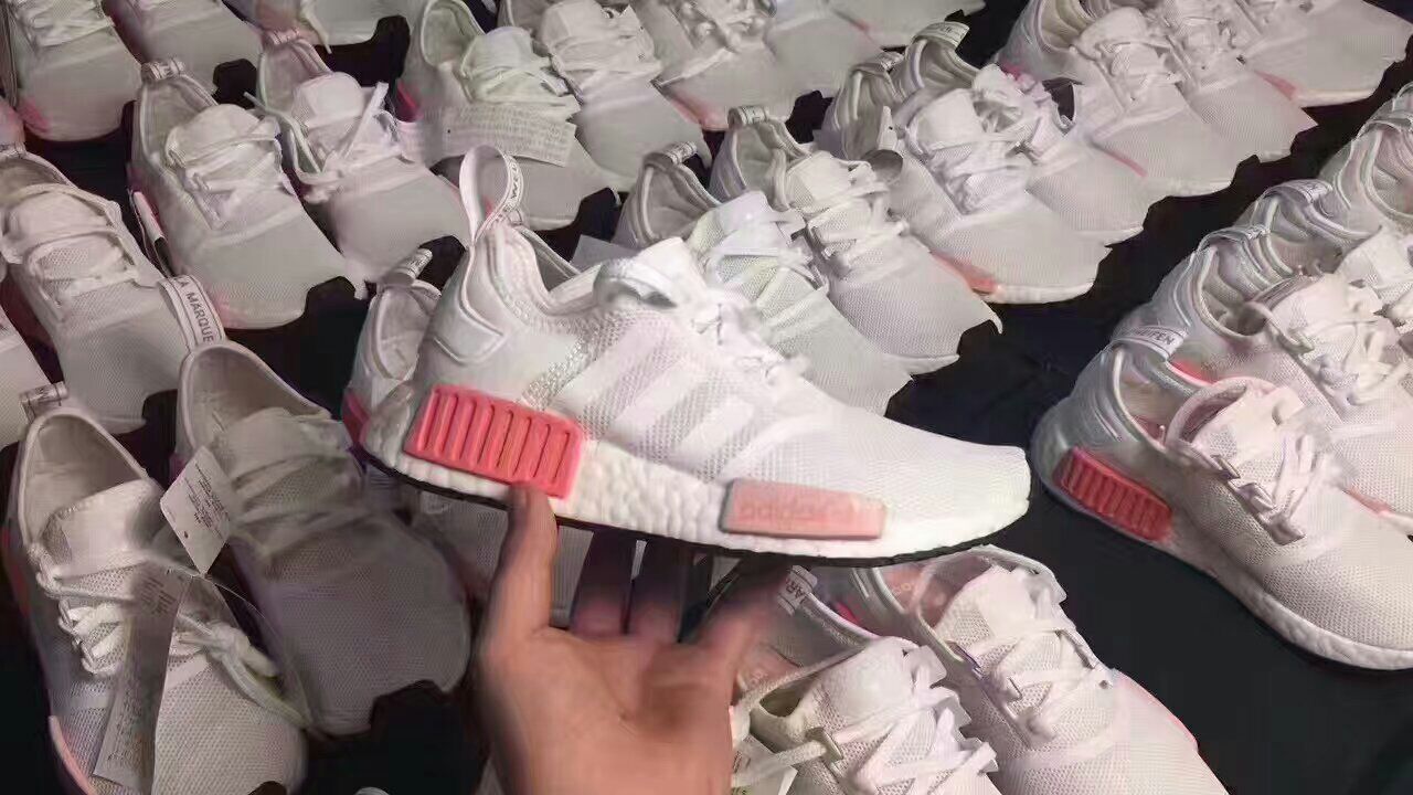 潮牌招代理，主打好看的衣服裤子鞋子