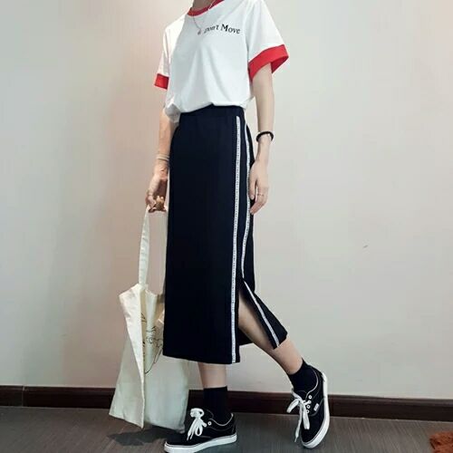 各种服装，还有鞋子，手表，欢迎来咨询
