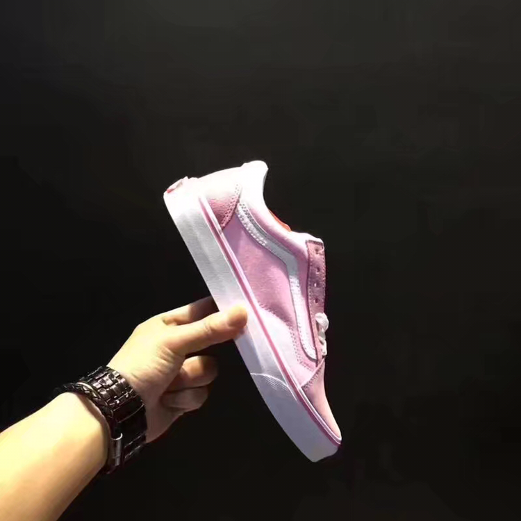 潮鞋一手精品货源 免费做代理