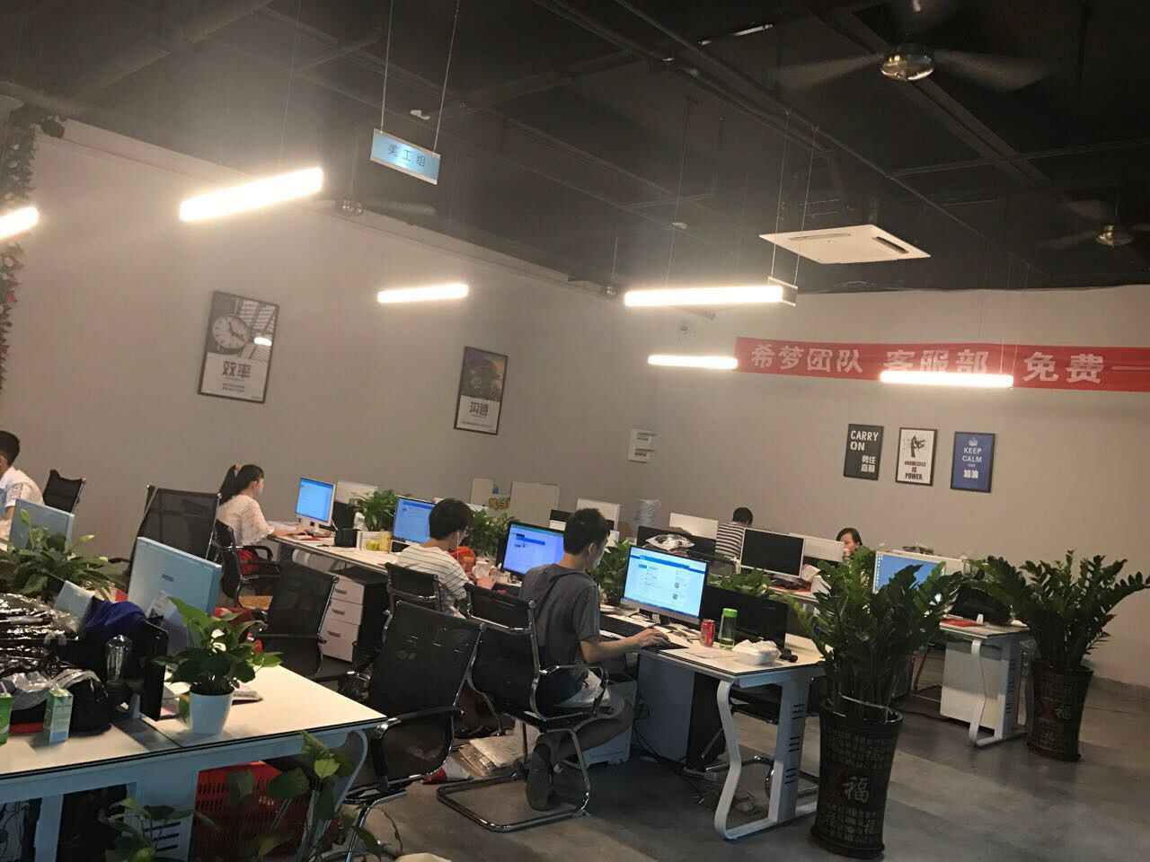希梦女装货源 源头厂家 全国免费招代理