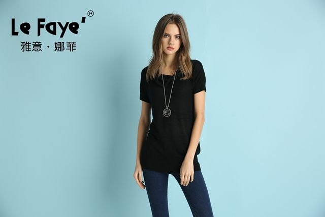 品牌服装代理 支持一件代发 厂家直销