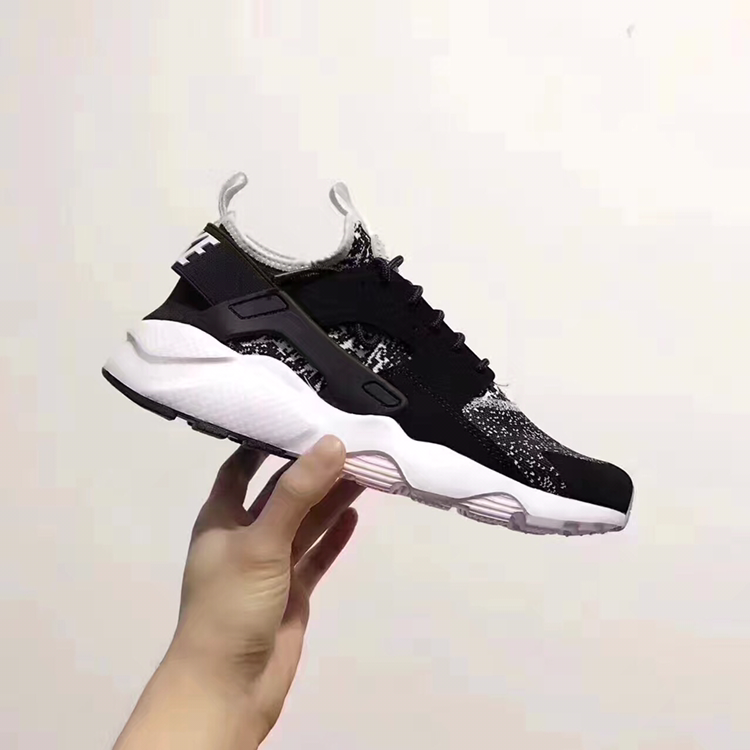 阿迪 Nike 新百伦 均为公司级原单货