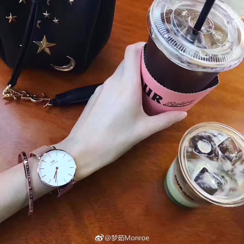 低价货源韩版美衣 潮鞋招代理质量保证