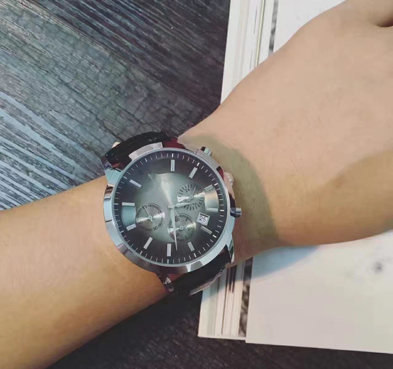 自家表厂一手货源，品牌不下100种，诚招代理，一件代发