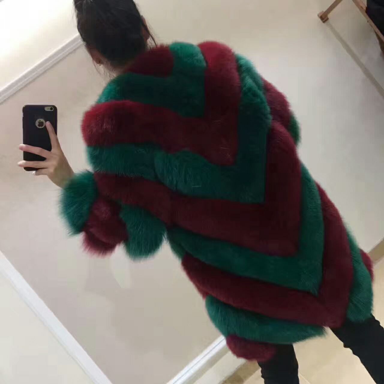 专业批零皮草，价格低，质量好，同时免费招代理