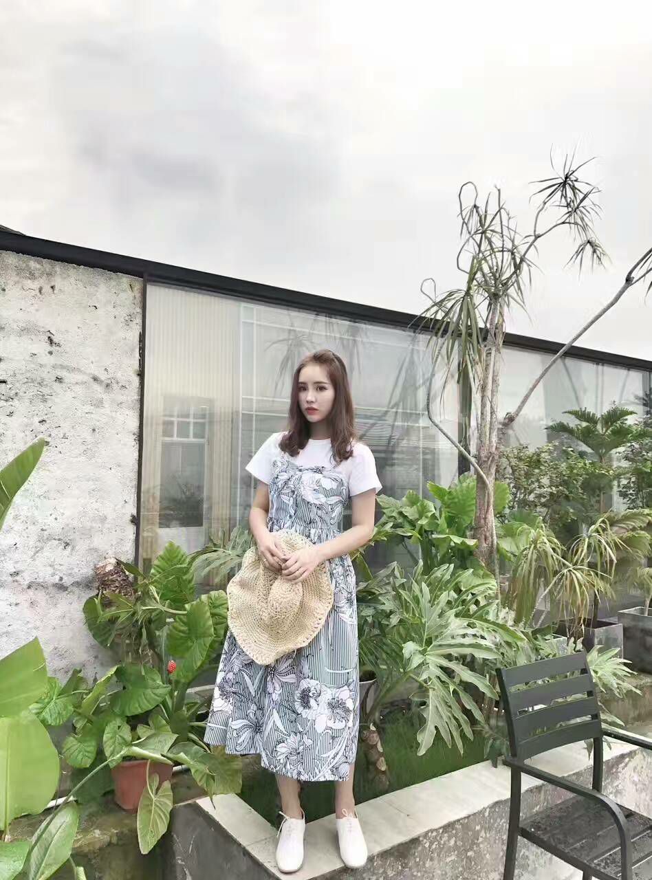 微商实体店女装一手货源
