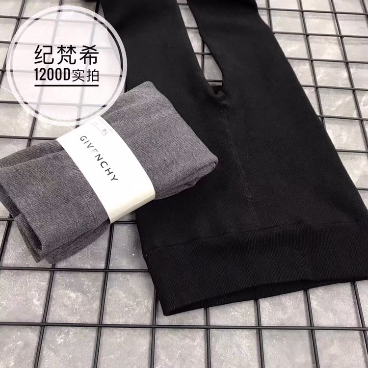 各种服饰女装，诚招代理，网红原厂