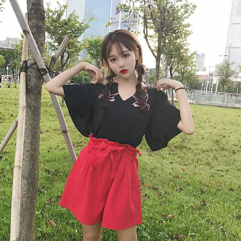 工厂直销少女衣服店 免费招代理 一件代发 赚差价