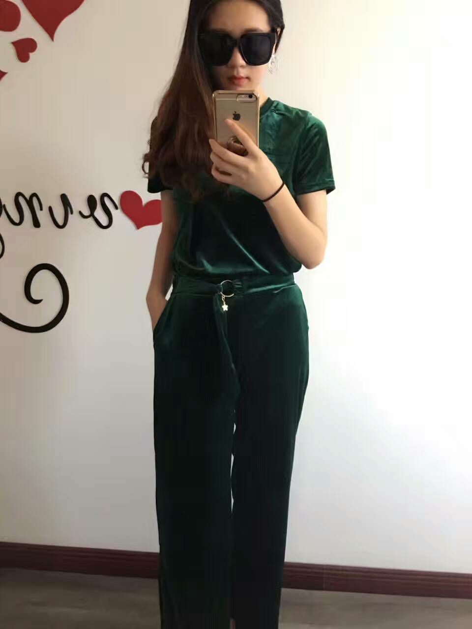 中高档服装/鞋/包包货源 免费代理 无需囤货 一件代发