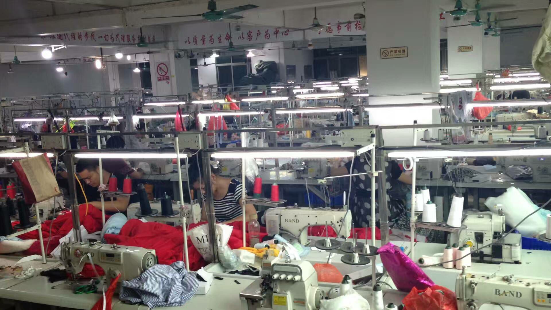 招服装代理【免费】，一手货源，让你与工厂零距离