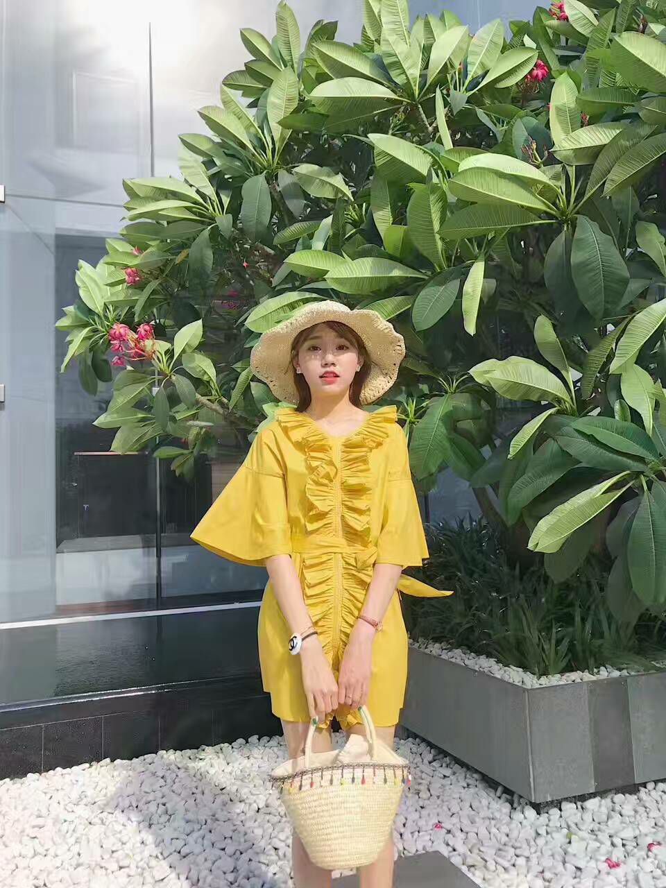 微商实体店女装一手货源
