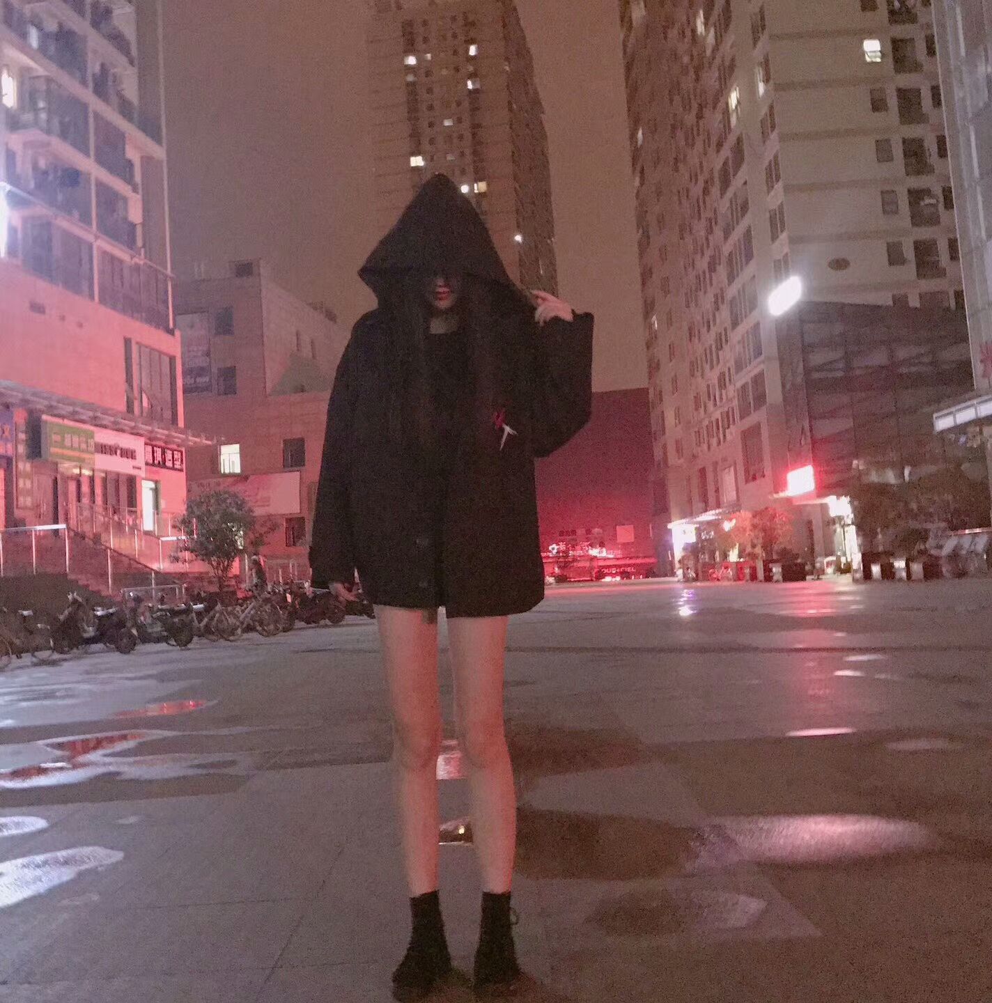 潮牌衣服 鞋子 想赚钱更想交友