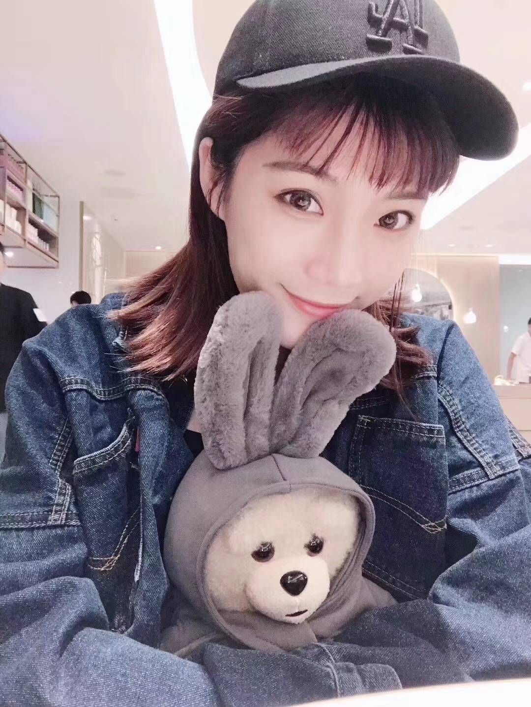 主做复刻衣服，任何衣服谢谢，看清楚是复刻