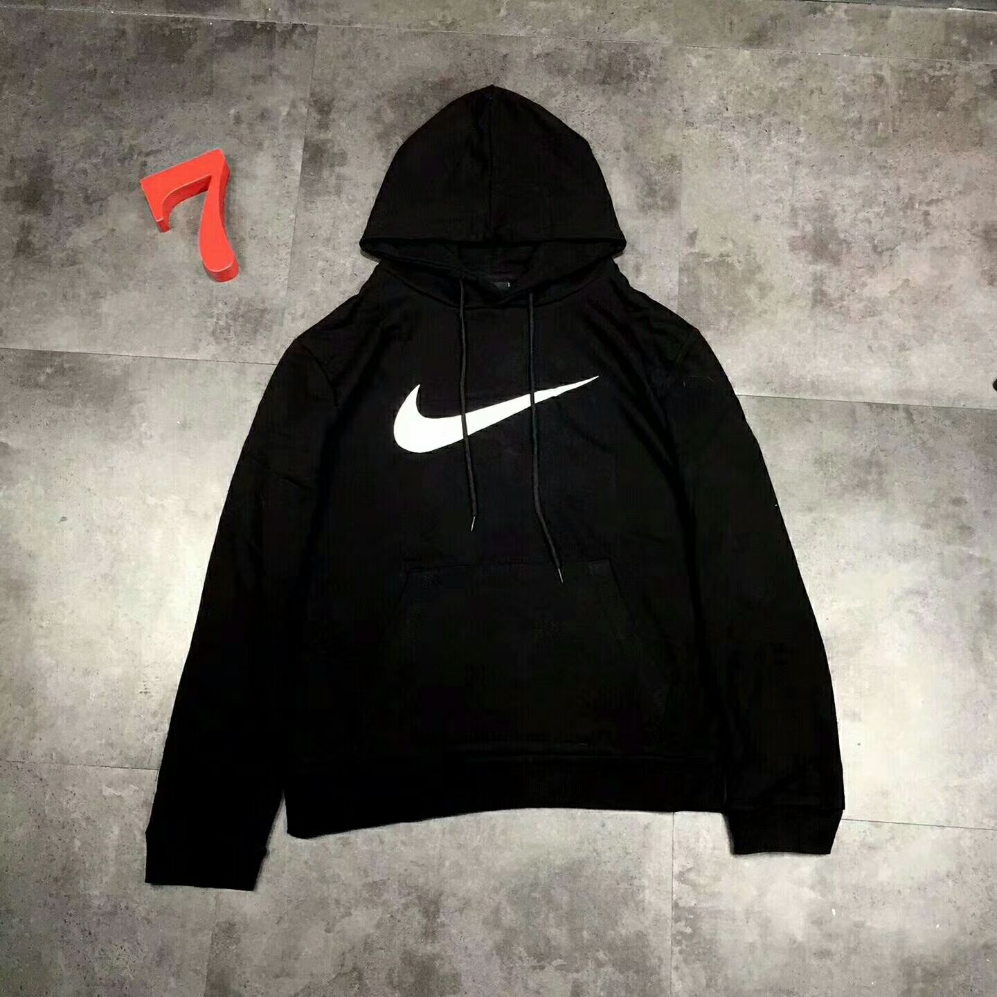 时尚精品衣服货源 厂家直销 招代理
