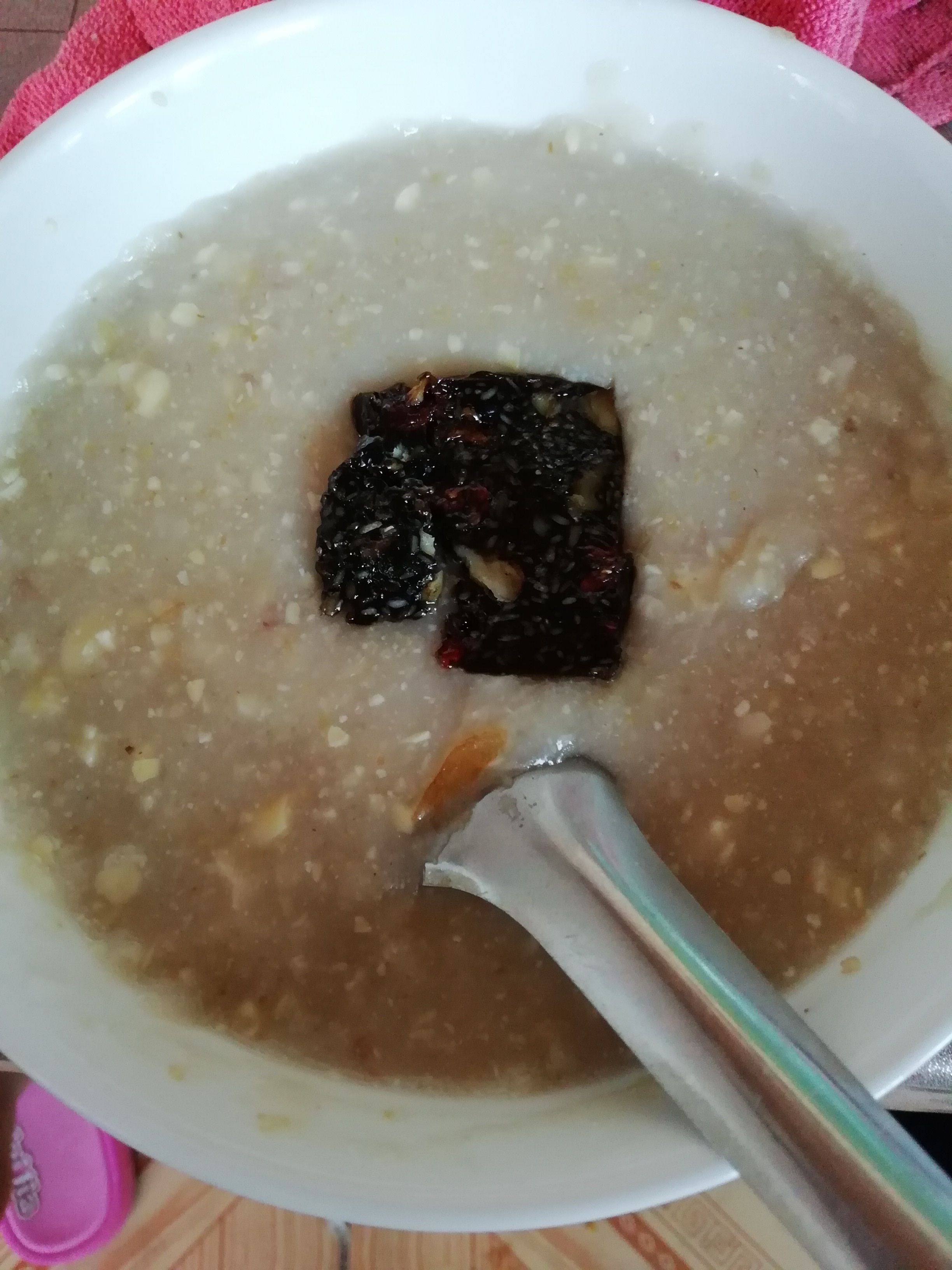 边吃边卖的阿胶糕，把好东西分享给大家，招代理，带你一起飞