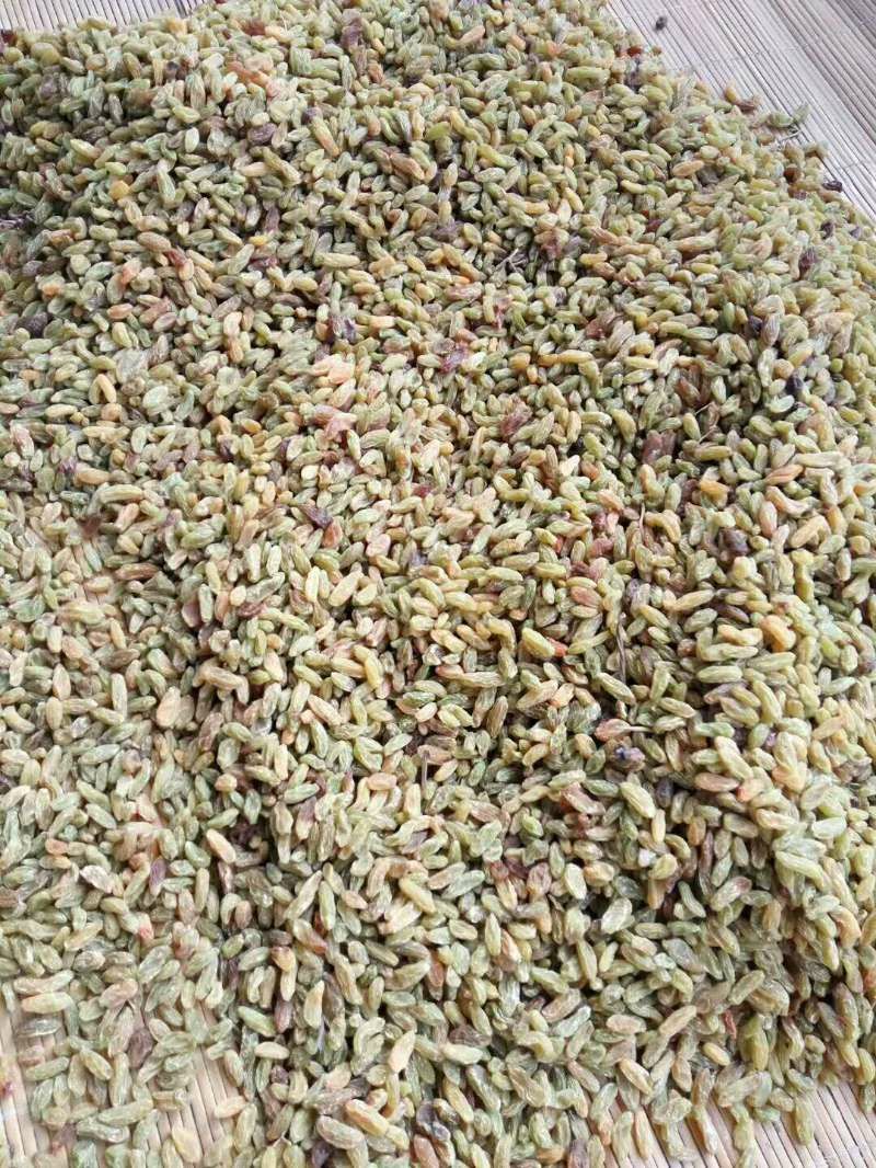 新疆特产吐鲁番葡萄干 纯天然无添加未加工