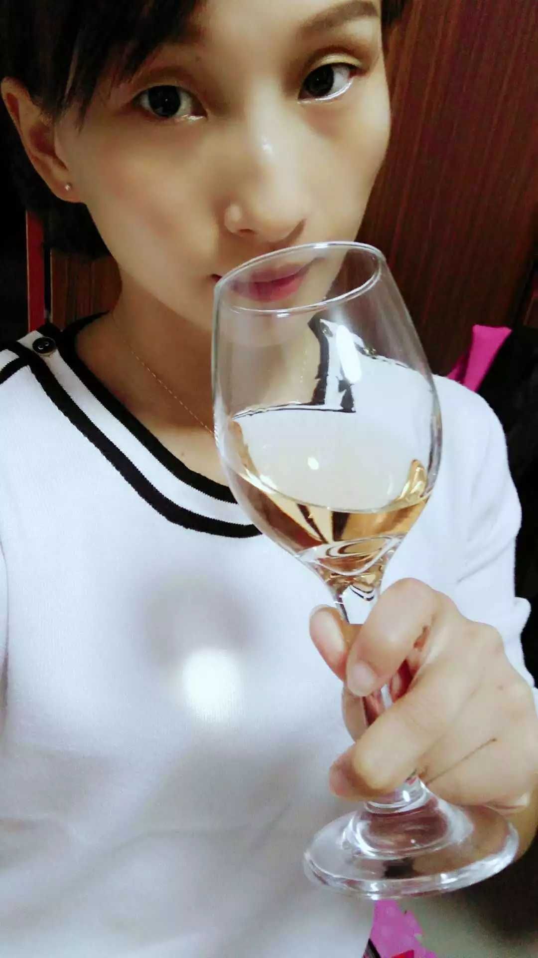 法国蕰妮红酒招收代理