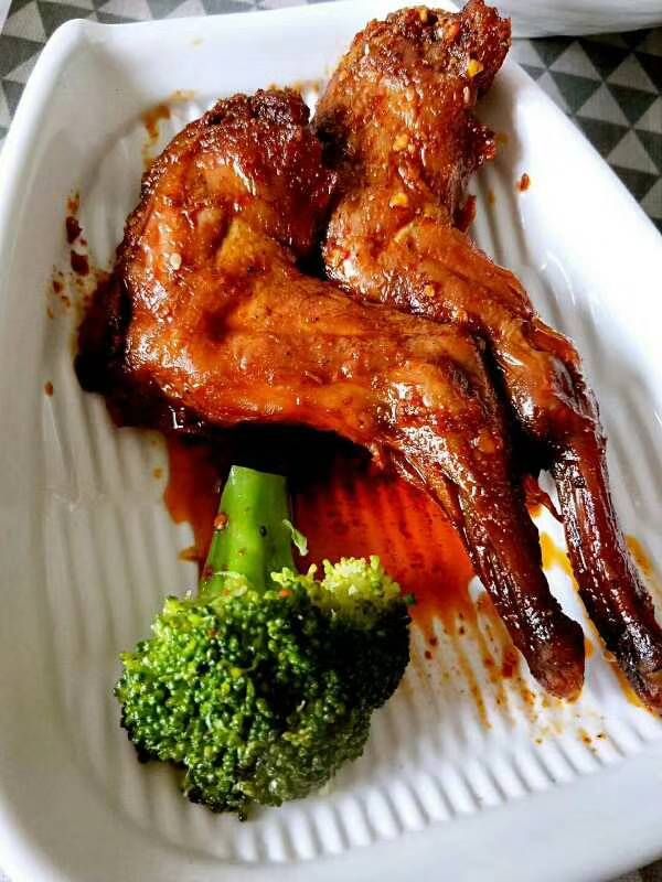 美食“谭八爷”系列