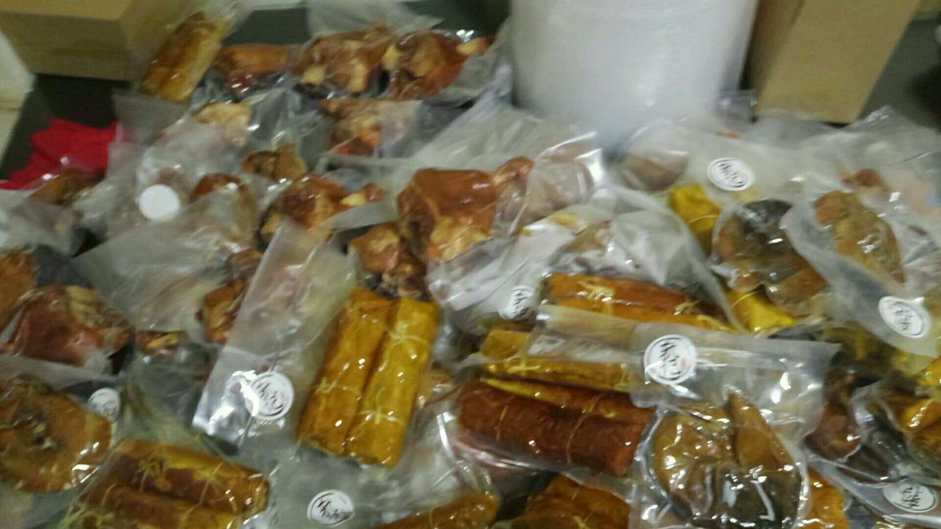 轨记良品的熟食