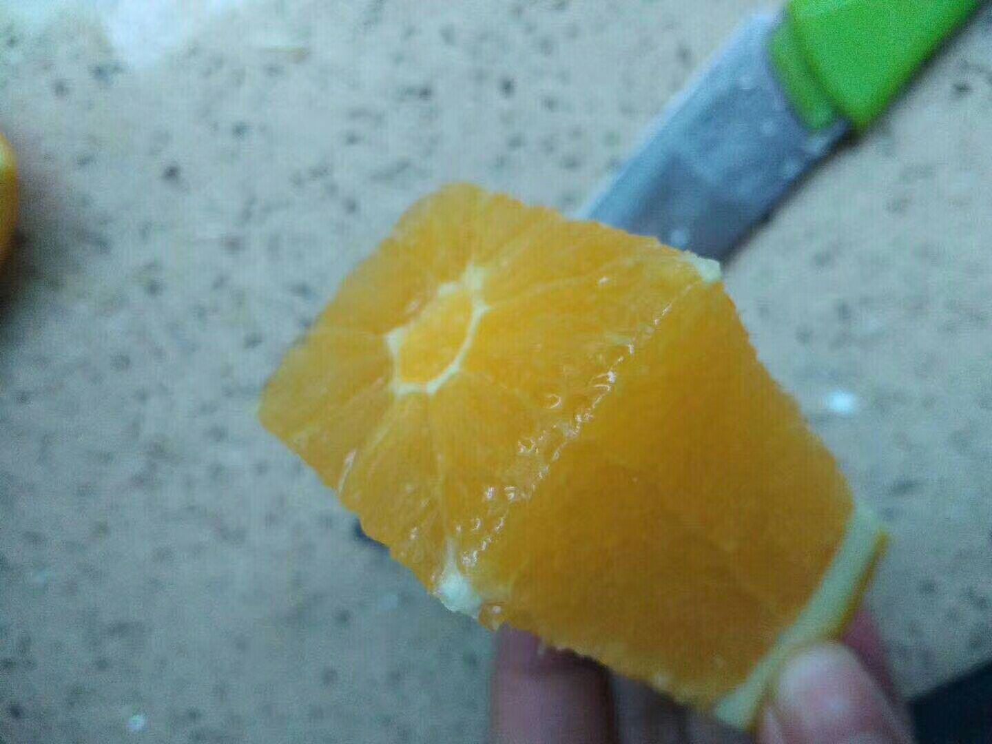 正宗的赣南脐橙 78元一箱 带箱十斤装