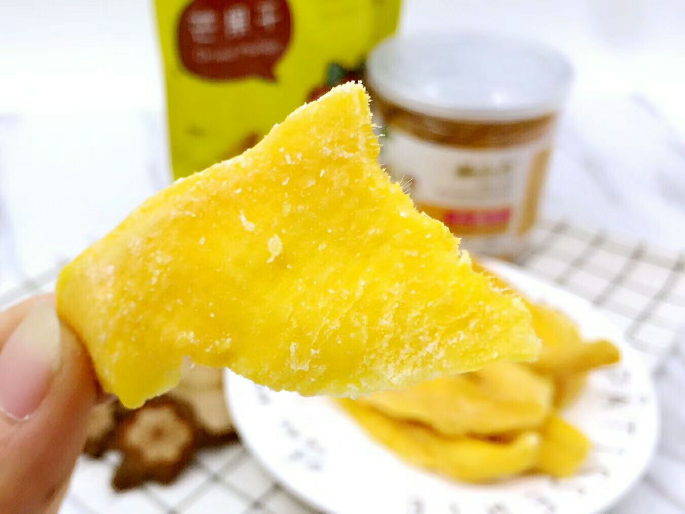 猫小六零食产品 老幼都可以吃 品种很多