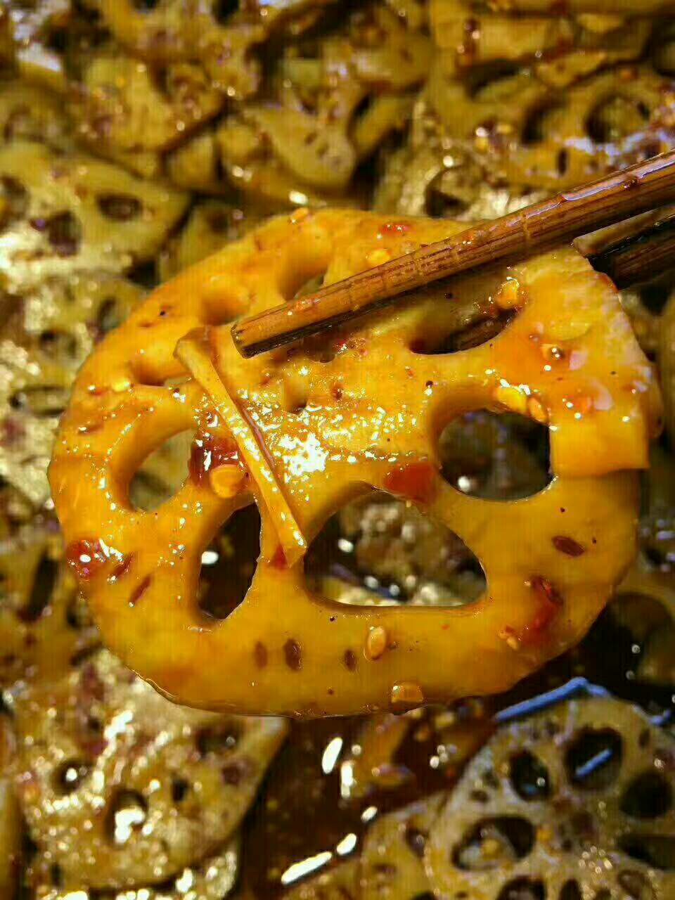 上百种零食小吃免费招代理 有辣的 也有不辣的