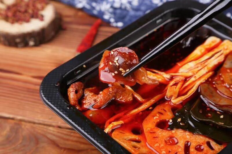 自煮小火锅、冷串串方便，美味！期待你的加入