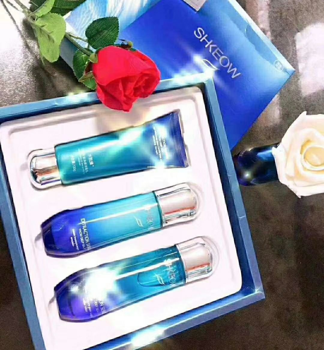 水肌澳保湿补水美白淡斑