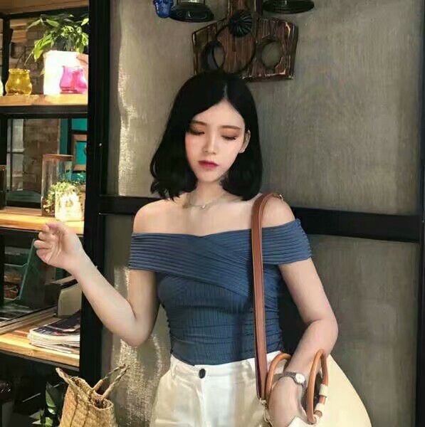 超级漂亮的衣服包包和化妆品 又便宜又好看 招免费代理 不收任何费