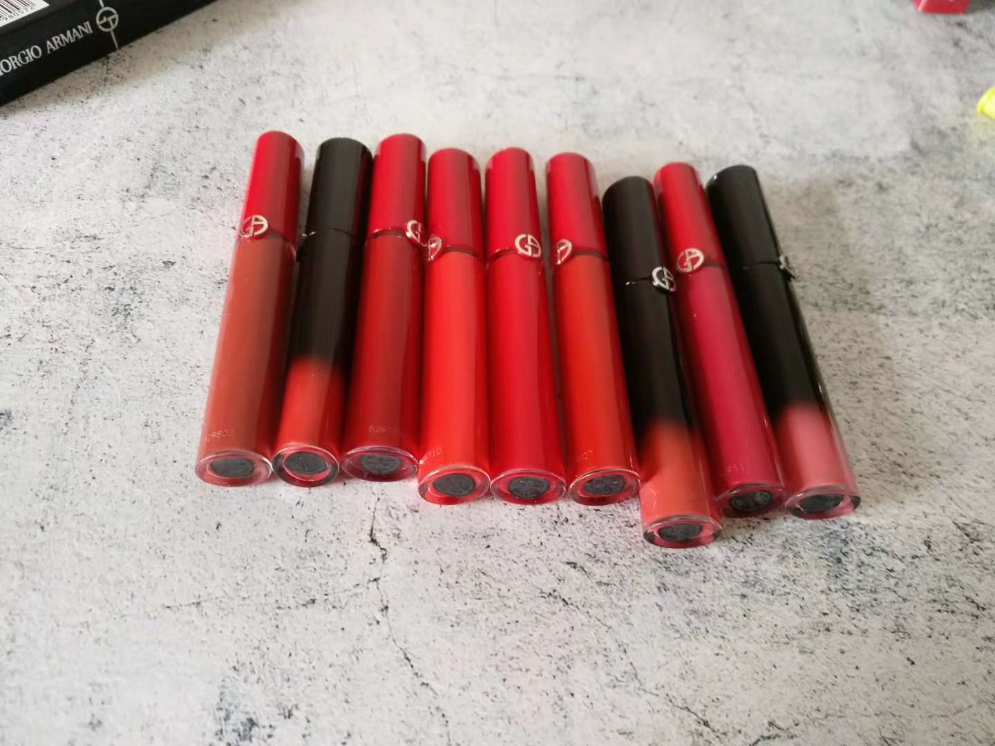 各大品牌口红香水 品质保证 批发代发零售