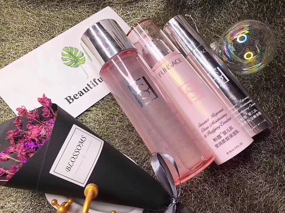 微澜.粉瑟大量招代理，一款自带流量产品，卖货简单，团队负责
