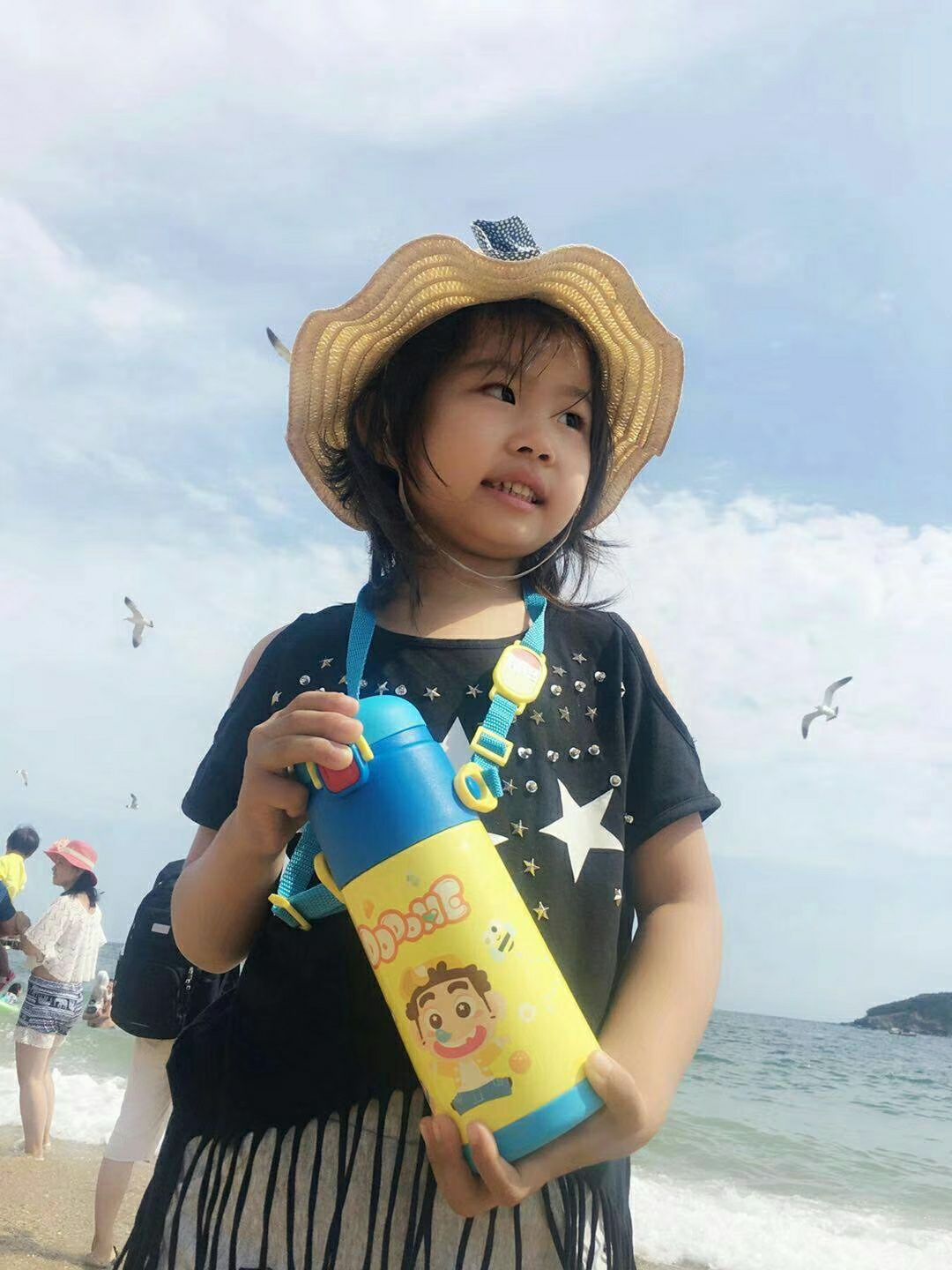 多多喝儿童智能保温杯 给你一条不一样的微商路