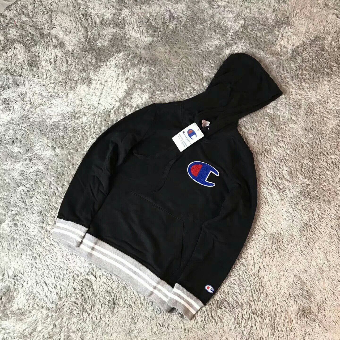 出售世面最高品质鞋服 不比价格 只争质量