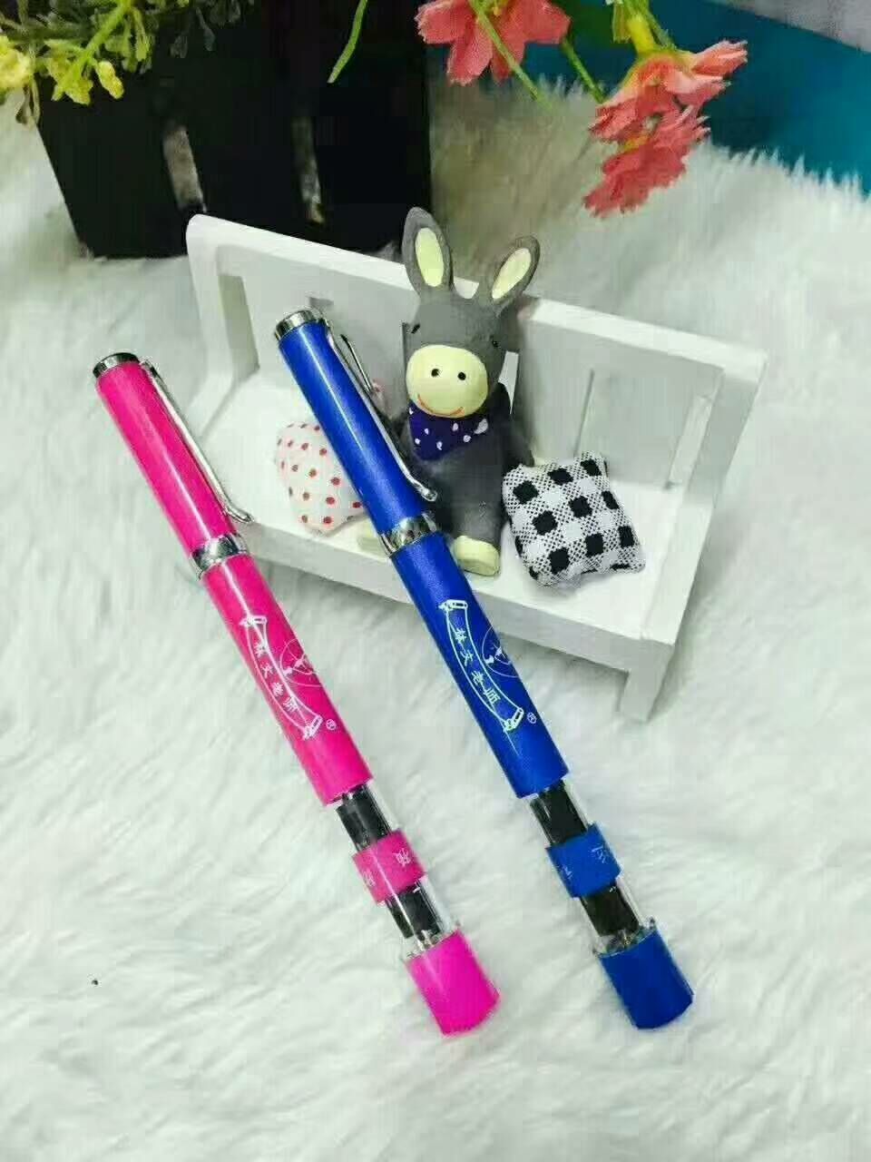 林文正姿护眼笔 一笔三用 纠正坐姿 预防近视
