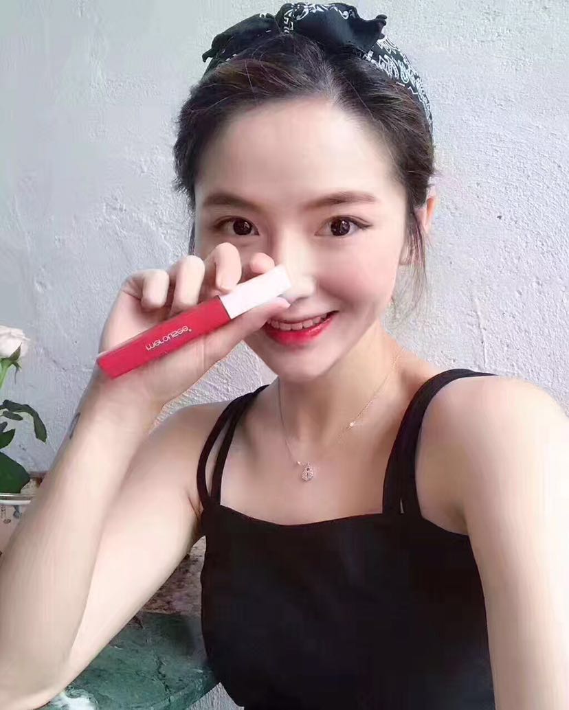 招代理啦！ ins爆款 少女单品 潮鞋潮服 香水包包应有尽有哦